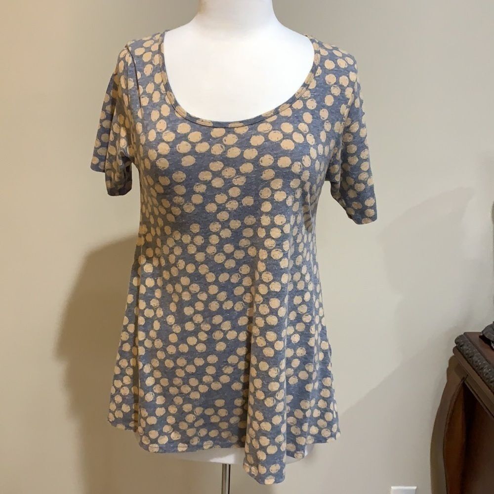 Lularoe short sleeved top, XS